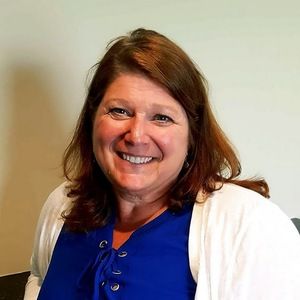 Meet your Posher, Linda paul